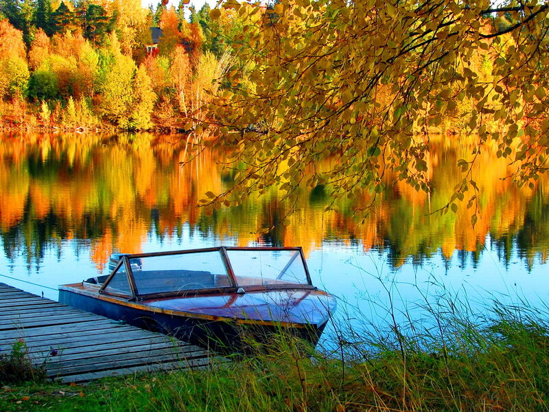 Motorboat at Lake Dock