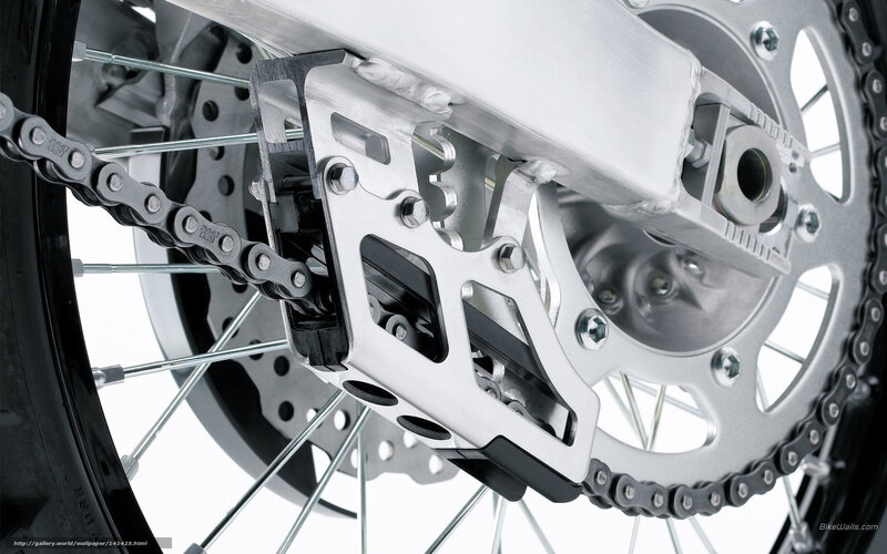 motorcycle chain and sprocket
