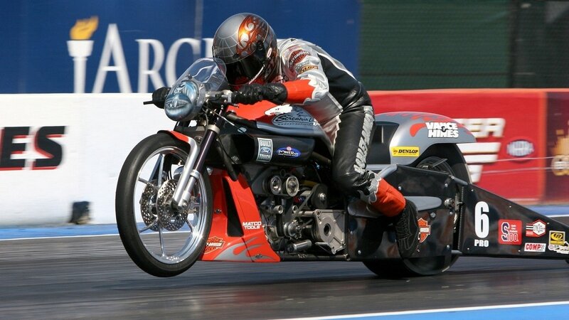 motorcycle drag racing