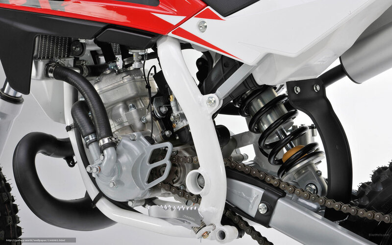 motorcycle engine and chassis