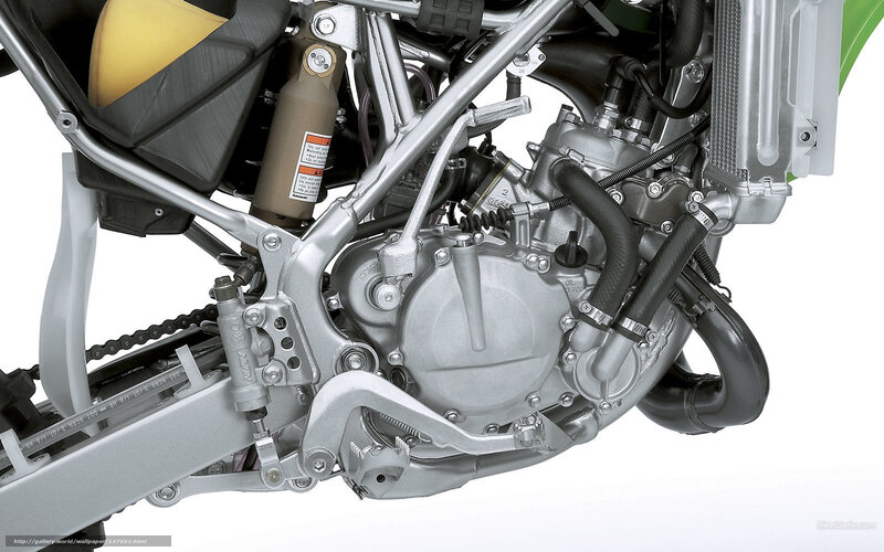 Motorcycle Engine and Frame — Silver, Technical
