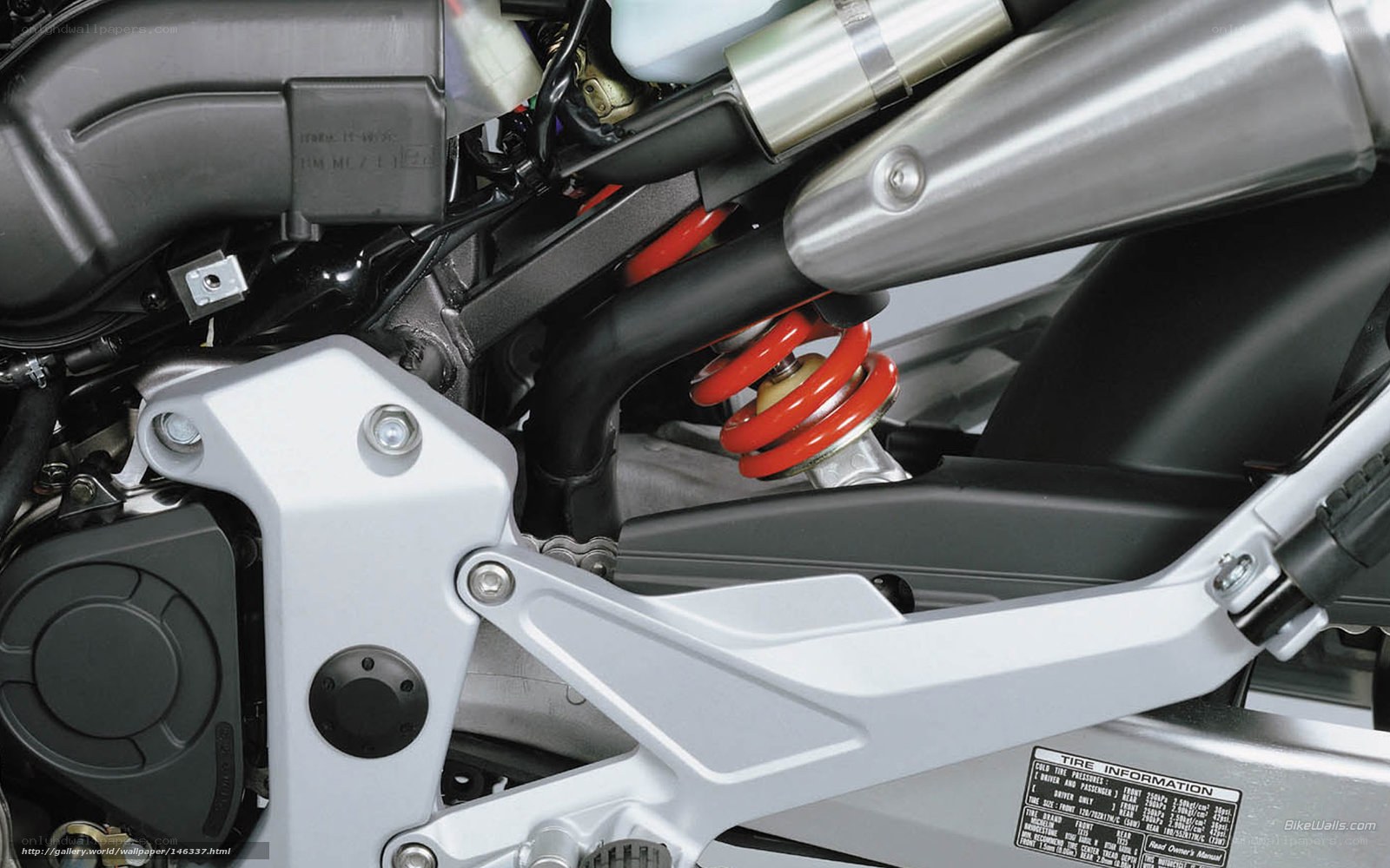motorcycle engine and suspension