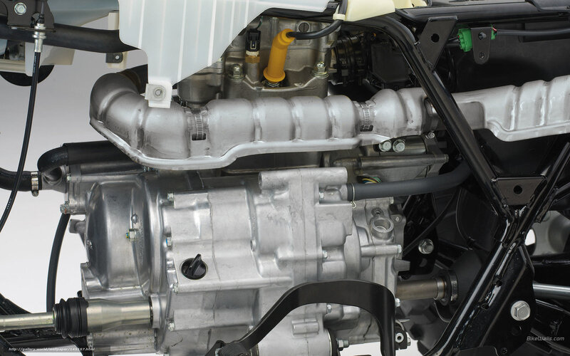 Motorcycle Engine — Silver, Technical