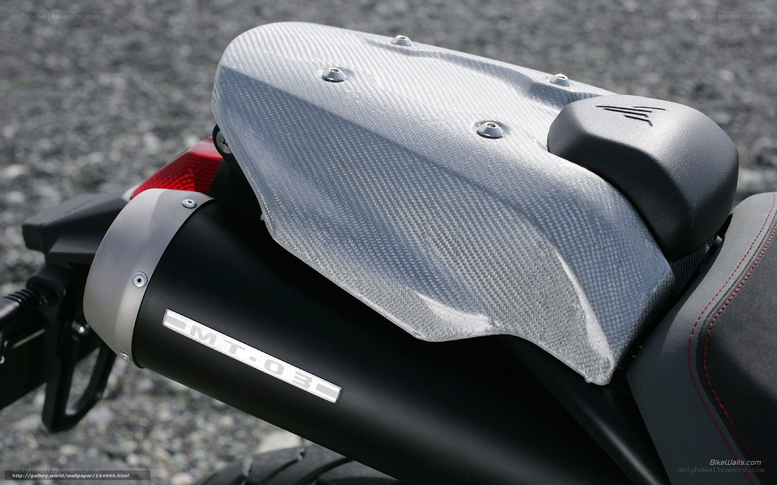 motorcycle exhaust and seat