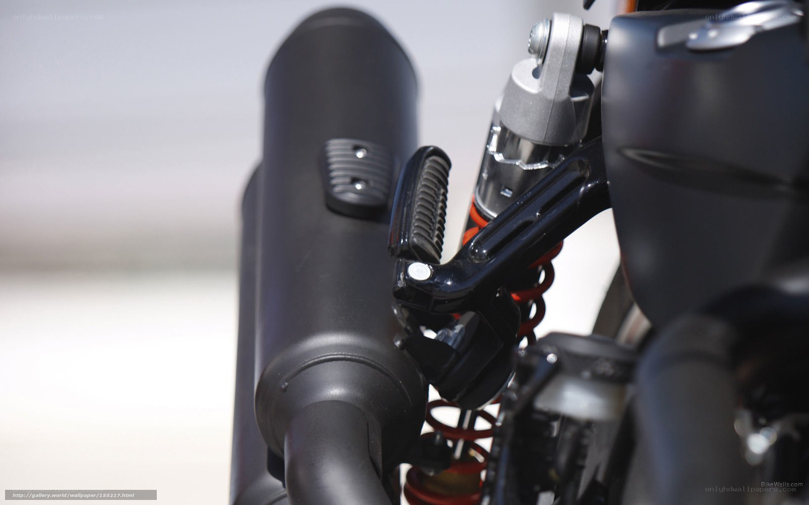motorcycle exhaust and suspension