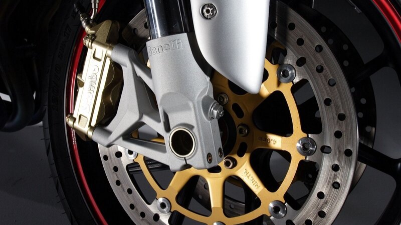 motorcycle front wheel assembly