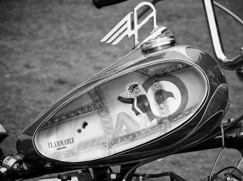 Motorcycle Fuel Tank — Black, Retro