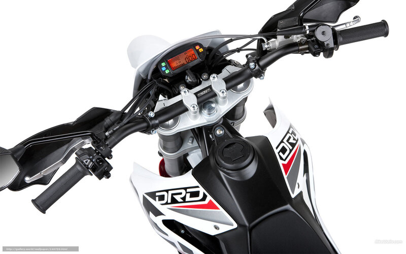 motorcycle handlebar and dashboard
