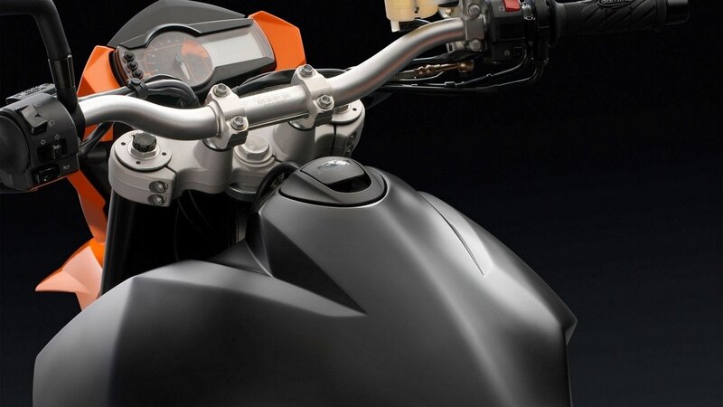 motorcycle handlebar and fuel tank