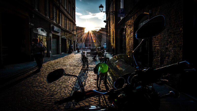 Motorcycle in Alley — Black