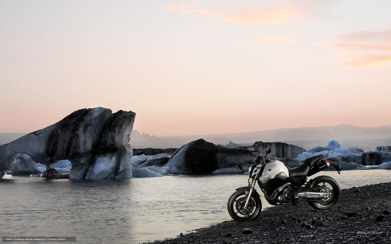 Motorcycle on Glacier Shore — Gray