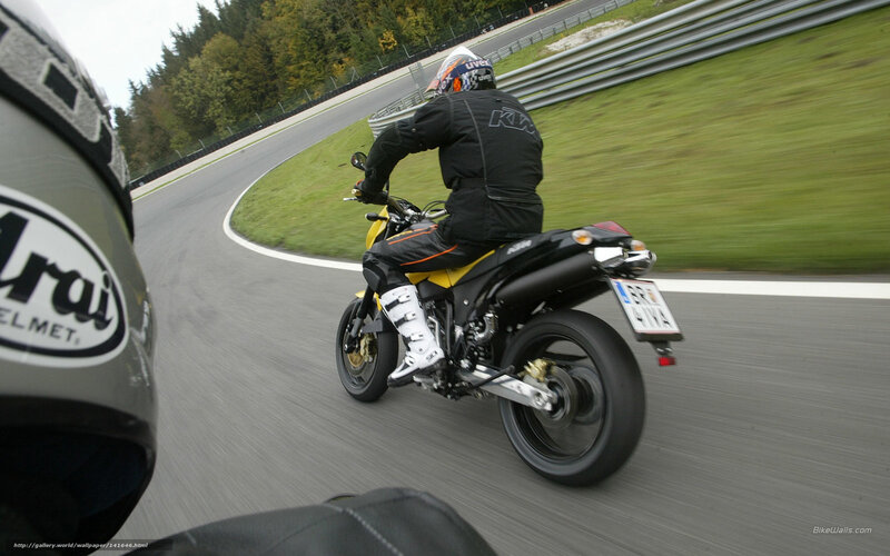 Motorcycle on Racetrack — Black