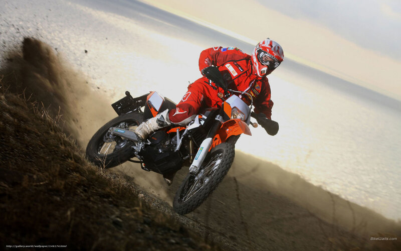 Motorcycle Racer on Dirt — Red, Dynamic