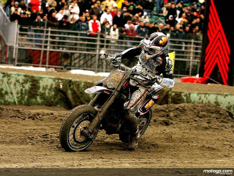 motorcycle racer on dirt track