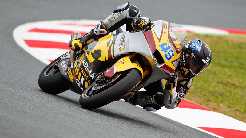 Motorcycle Racer on Track — Yellow, Dynamic, Photograph