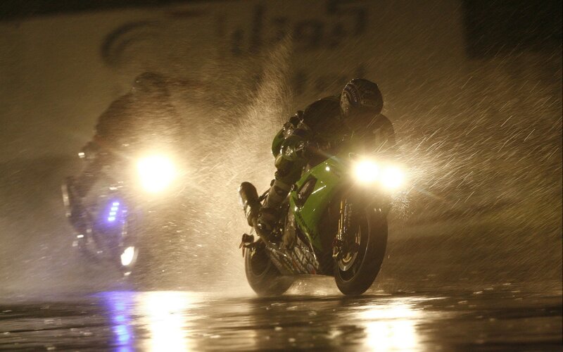 Motorcycle Racers in Rain — Green, Dramatic