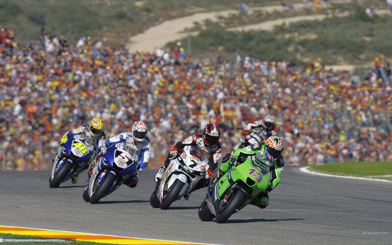 Motorcycle Racers on Track — Green, Competitive
