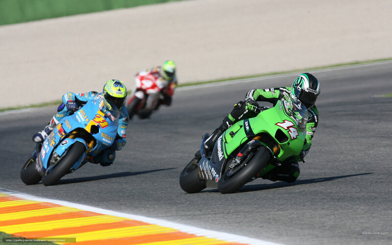 Motorcycle Racers on Track — Green, Dynamic