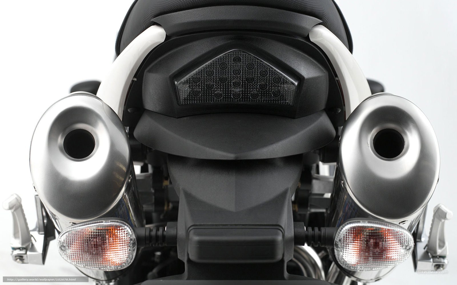 motorcycle rear exhaust