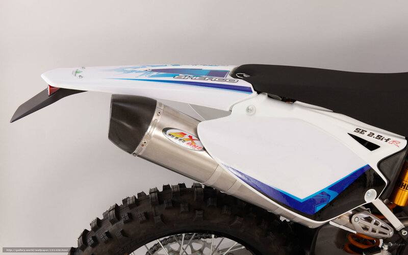 Motorcycle Rear Section — White, Neutral