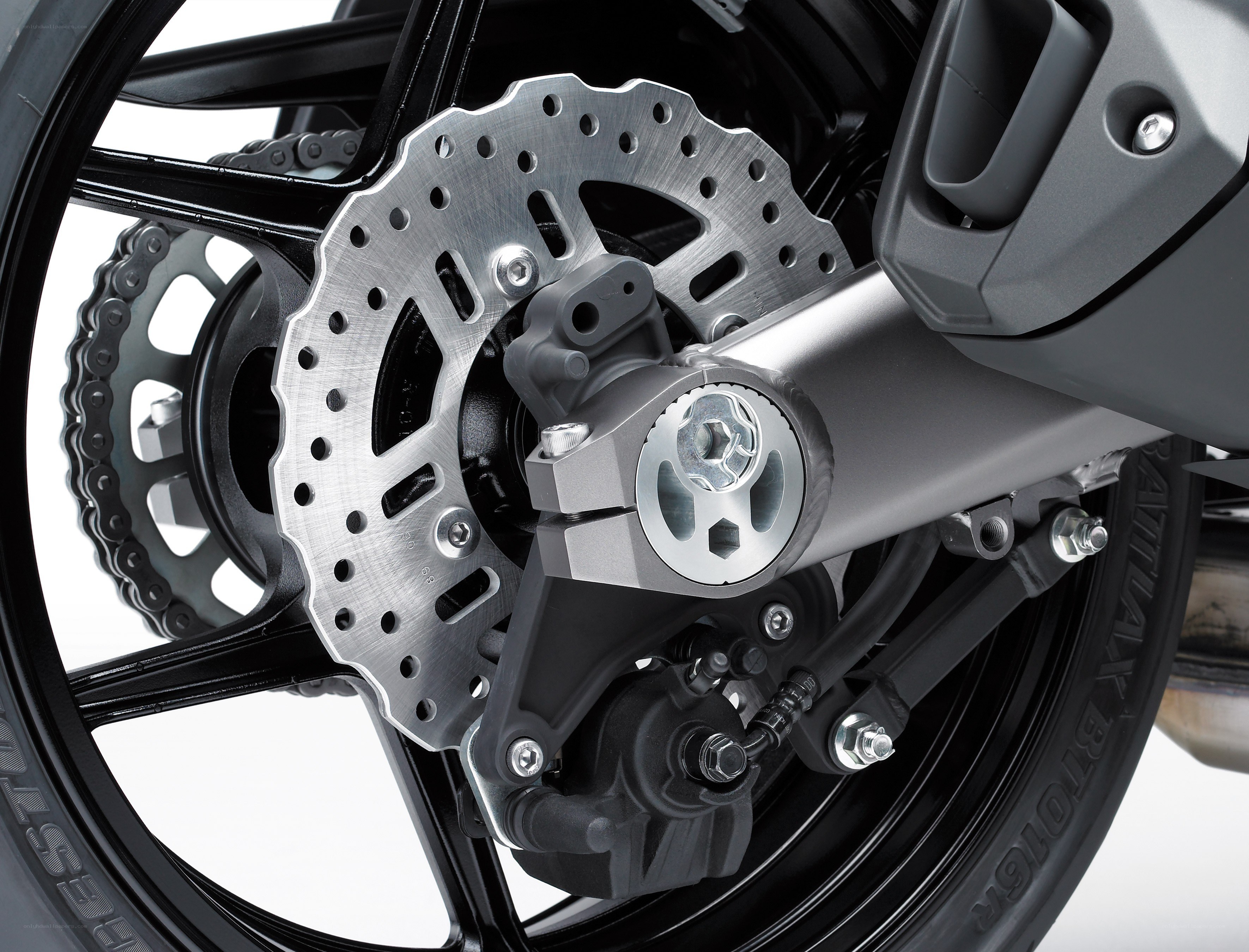 motorcycle rear wheel assembly