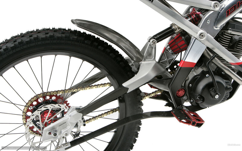 Motorcycle Rear Wheel — Black, Technical