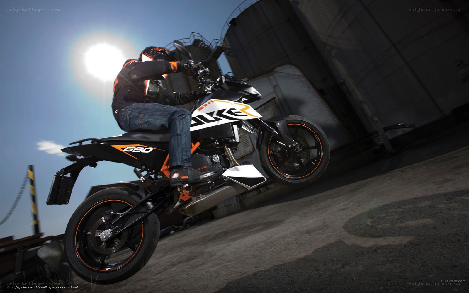 motorcycle rider on a KTM Duke