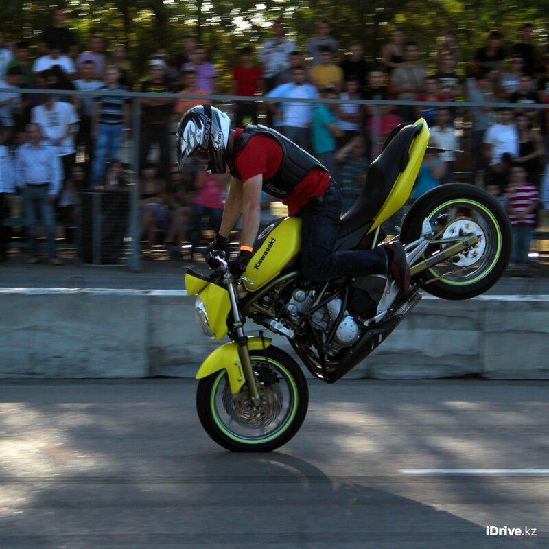 Motorcycle stunt performance