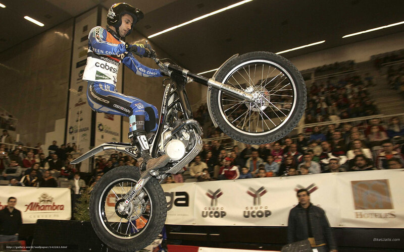 motorcycle stunt performance
