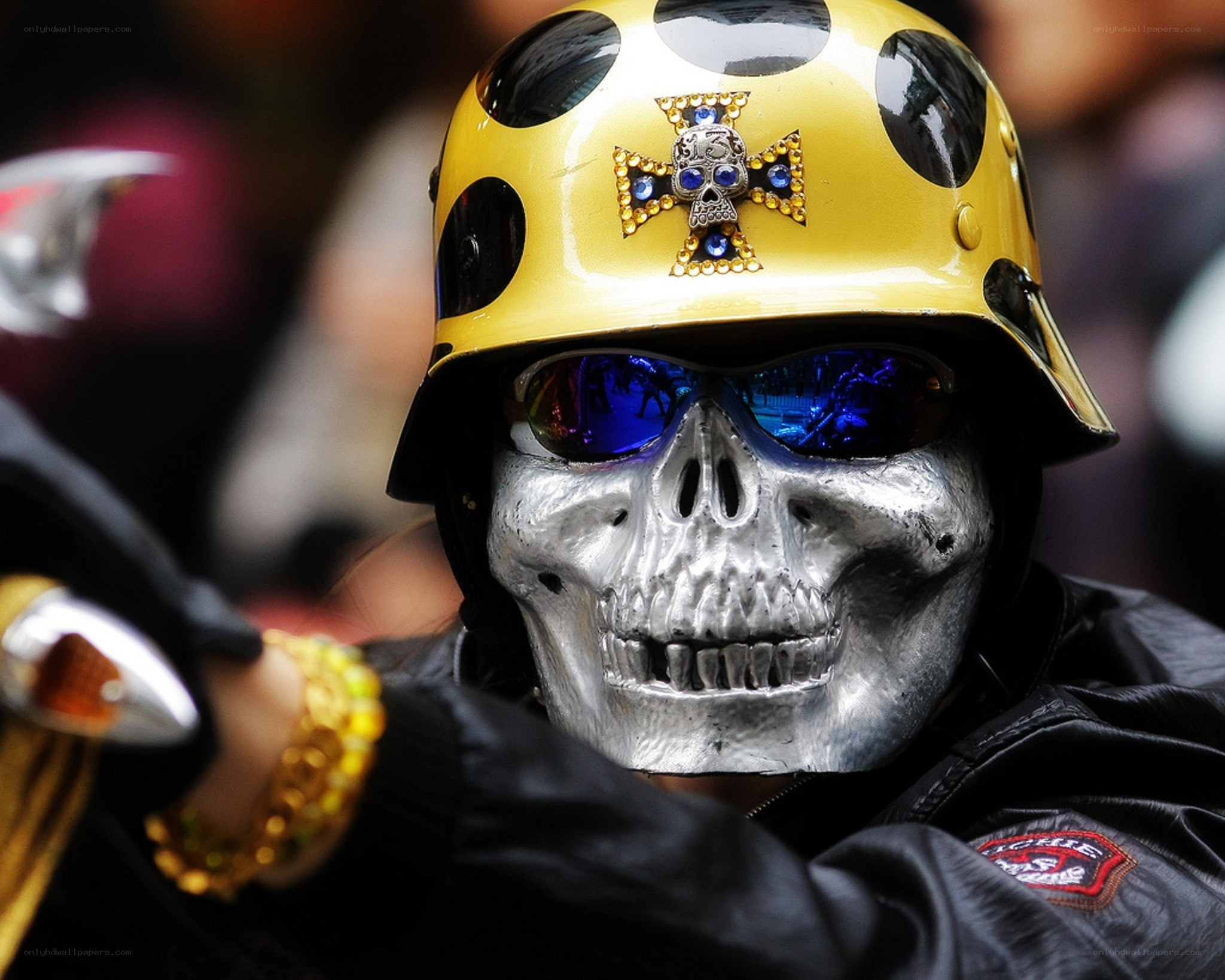 Motorcyclist in skull mask