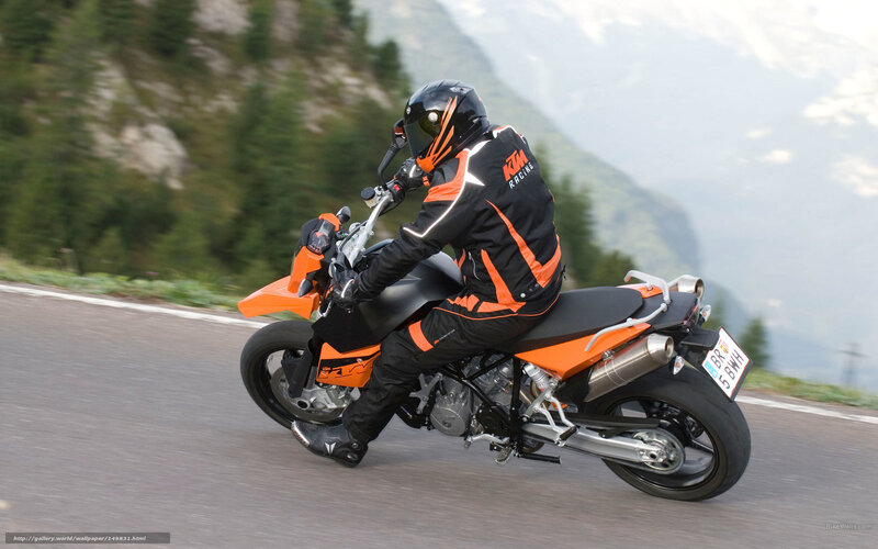 Motorcyclist on Mountain Road — Orange, Dynamic