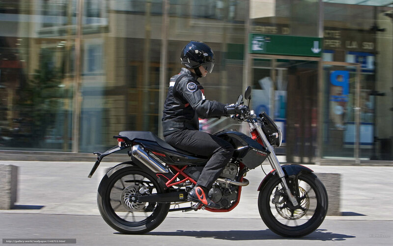 Motorcyclist on Street — Black, Dynamic