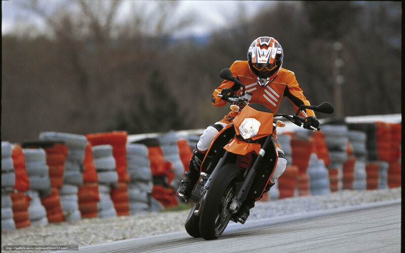Motorcyclist on Track — Orange, Dynamic