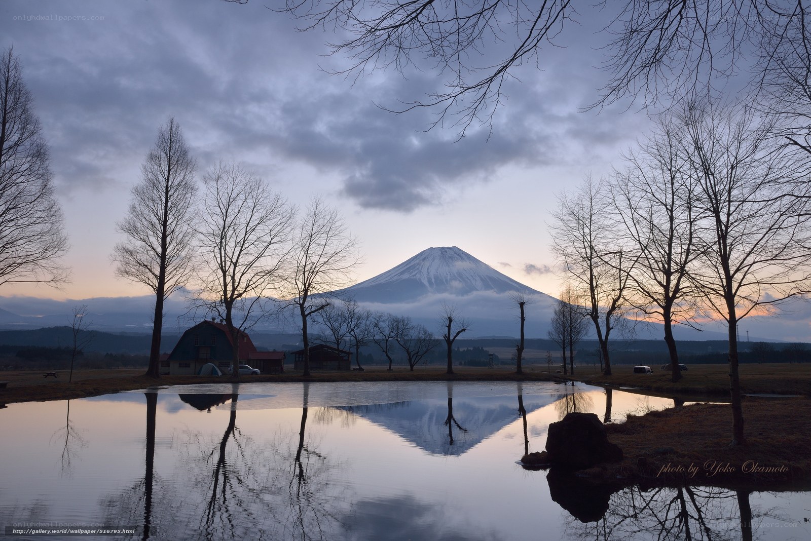 Mount Fuji at dawn with reflection