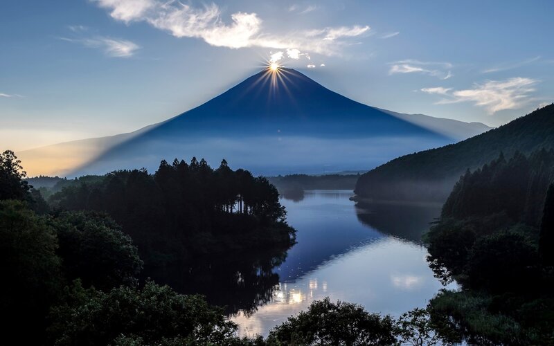 Mount Fuji at Sunrise — Blue