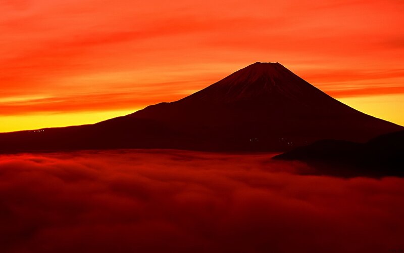 Mount Fuji Silhouette — Red