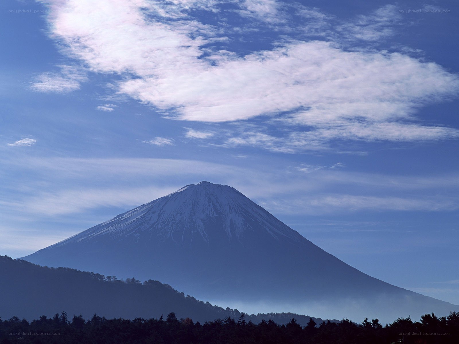Mount Fuji under blue sky