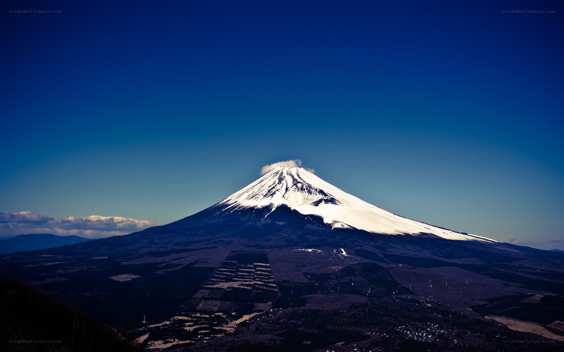 Mount Fuji under clear sky