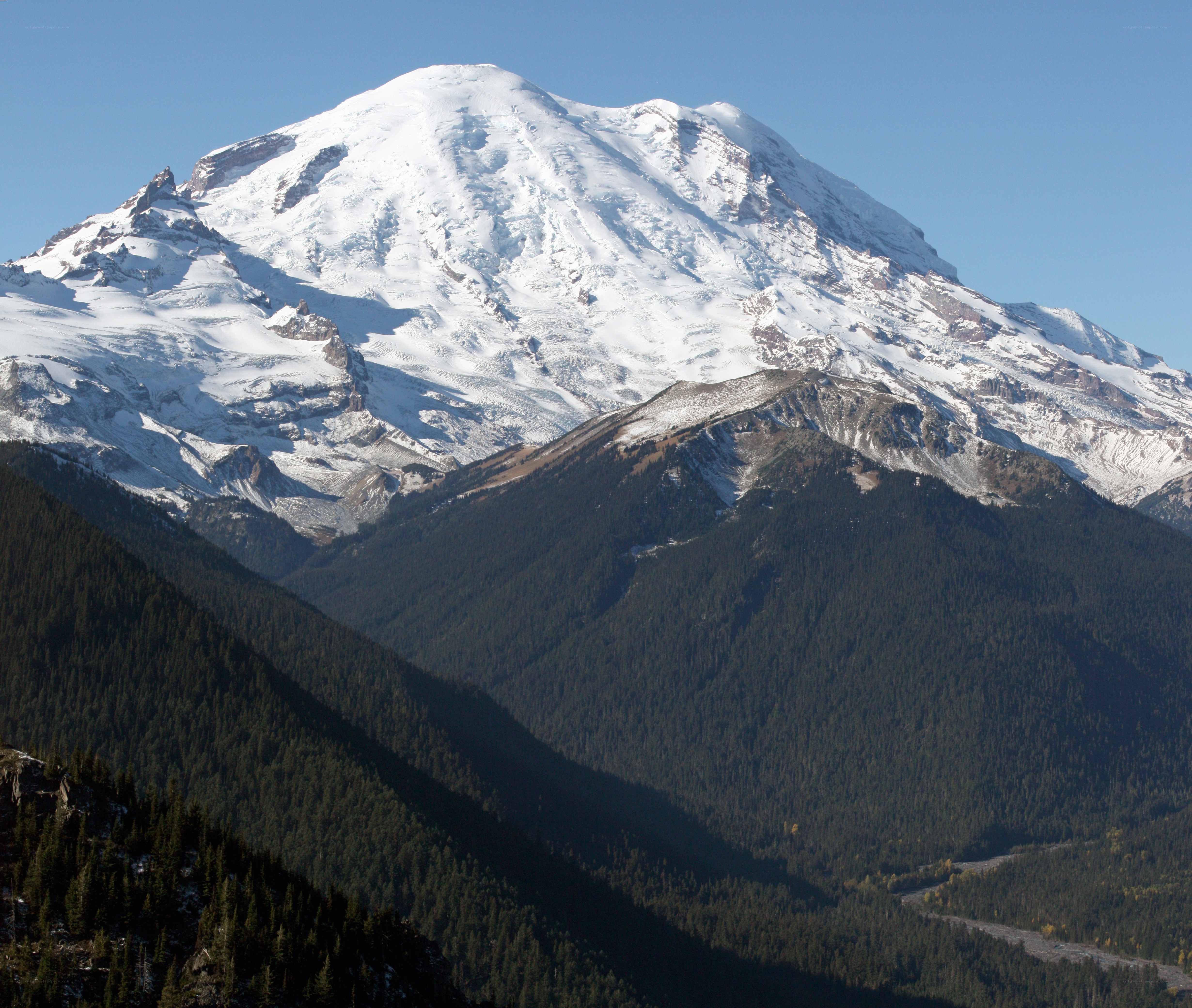 Mount Rainier snow-capped peak