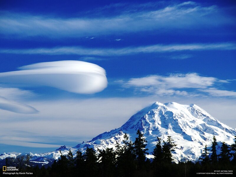 Mount Rainier with Lenticular Cloud