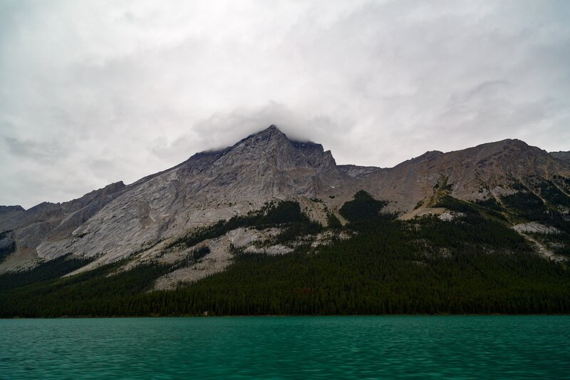 Mountain and Lake — Green