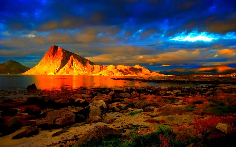 Mountain at Sunset — Blue