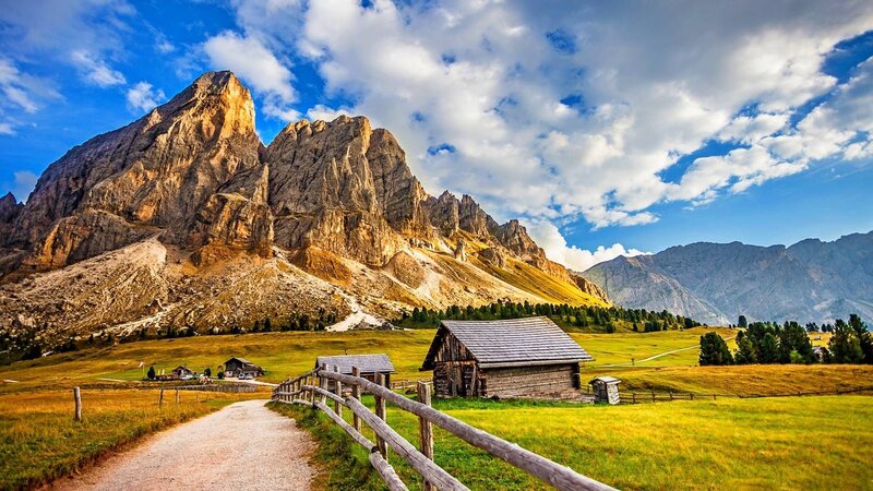Mountain Cabin in Valley — Blue, Serene