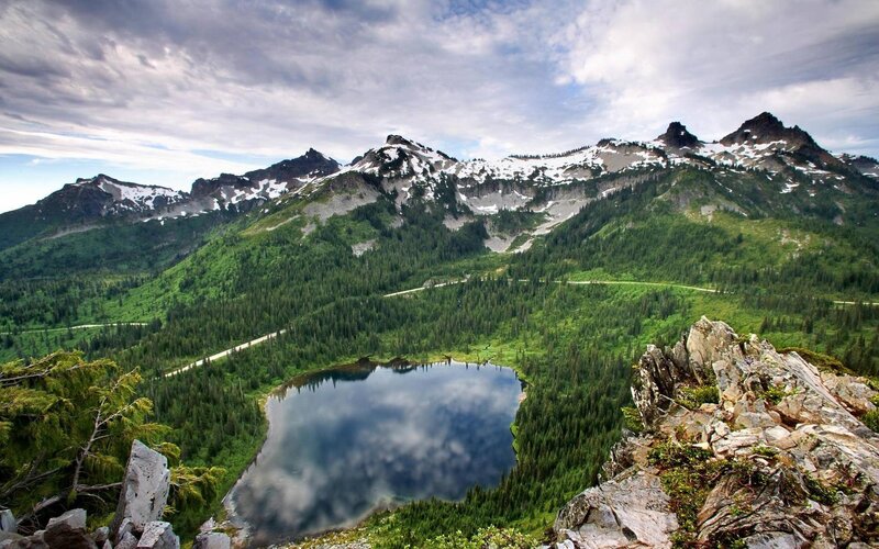 Mountain Lake and Forest — Green, Serene