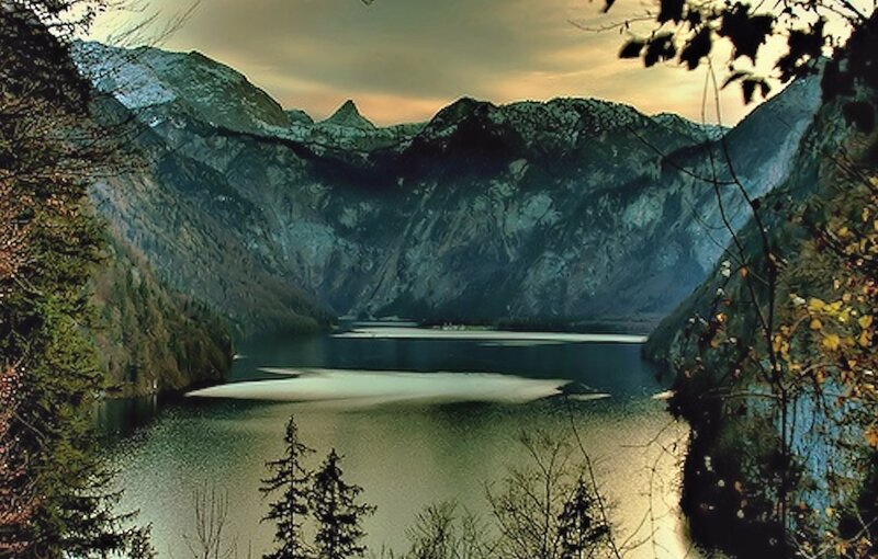 Mountain Lake at Dusk — Green, Serene, Sunset