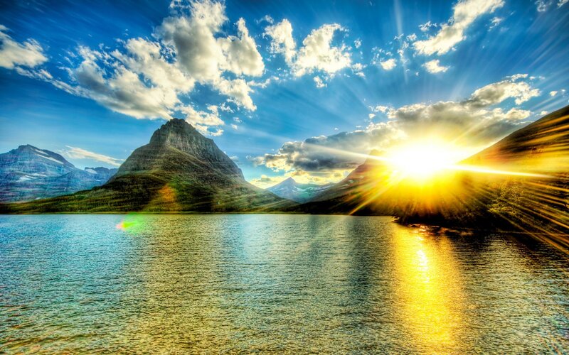 Mountain Lake at Sunrise — Blue