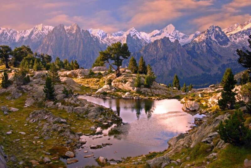 Mountain Lake at Sunset — Blue, Serene
