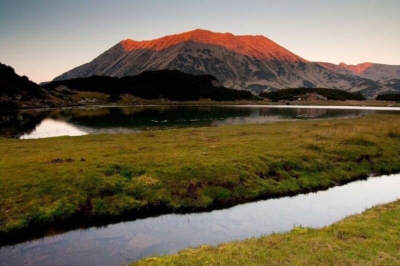 Mountain Lake at Sunset — Green