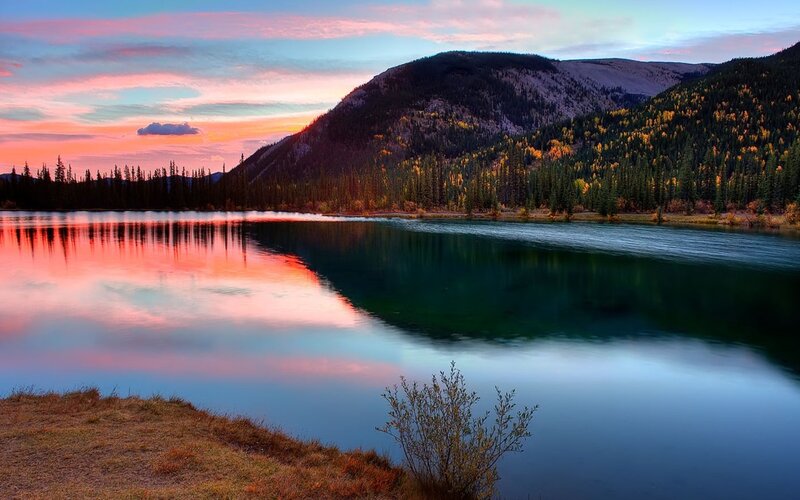 Mountain Lake at Sunset — Pink, Serene