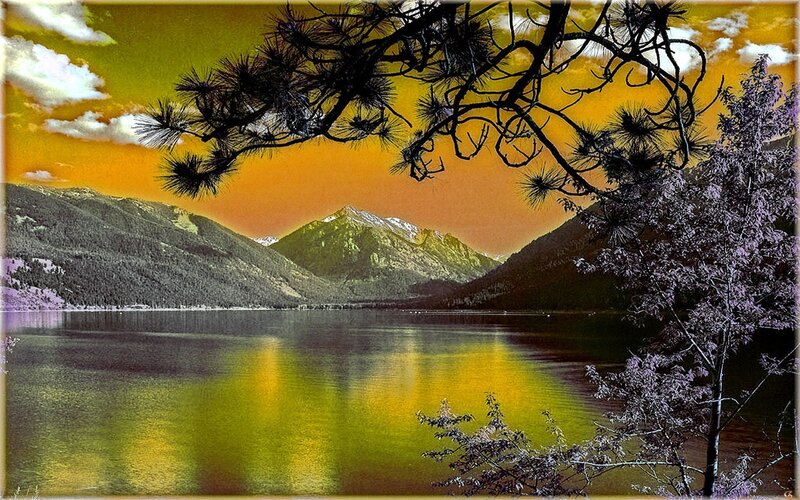 Mountain Lake at Sunset — Yellow